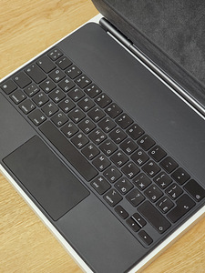 Apple Magic Keyboard, iPad Pro 12,9'' (3-5 gen), 2021, RUS (3 foto / 7)