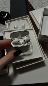 Продам iPhone 8plus 64gb + airpods (6 фото из 6)