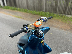 Yamaha Aerox (3 foto / 10)