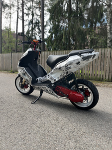 Aprilia sr50r 70cc (6 foto / 10)