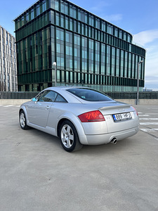 AUDI TT QUATTRO 226900 LS (5 foto / 10)