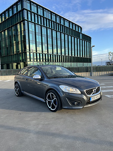 Volvo C30 R-Design 1.6 8kw 2010 (6 foto / 10)