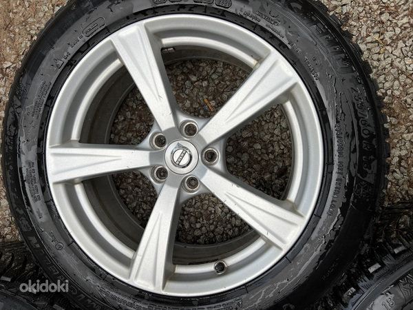 18" оригинальные диски Volvo 5x108 + шипованные шины 235/60/18 (фото #3)