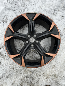 19" Seat Cupra Formentor originaalvelg 5x112 (1tk) (1 foto / 2)