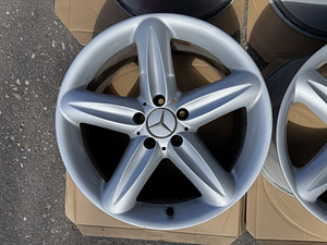 18" оригинальные диски Mercedes-Benz 5x112 (2 фото из 8)