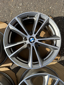 17" оригинальные диски BMW стиль 631 5x112 (3 фото из 8)