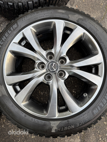18" оригинальные диски Mazda 5x114,3 + шипованные шины Michelin