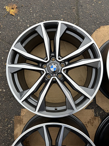 19" оригинальные диски BMW стиль 715M 5x112 (новые) (3 фото из 8)