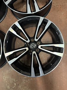 19" оригинальные диски Volvo 5x108 (2 фото из 7)