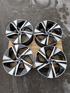 20" оригинальные диски Volvo XC90 5x108 (как новые) (2 фото из 10)