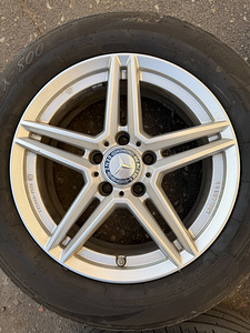 16" диски Mercedes-Benz 5x112 + летние шины 205/60/16 (4 фото из 9)