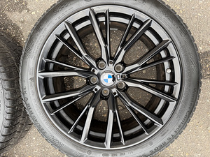 18" оригинальные разноширокие диски BMW стиль 796M 5x112 + шины (4 фото из 10)