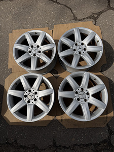 17" оригинальные диски Mercedes-Benz SL 5x112 (1 фото из 8)