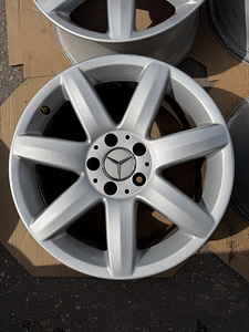 17" оригинальные диски Mercedes-Benz SL 5x112 (3 фото из 8)