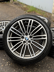 19" оригинальные разноширокие диски BMW стиль 664M 5x112 + летние шины (1 фото из 9)
