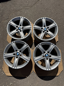 17" оригинальные диски BMW стиль 393 5x120 + датчики (4 фото из 9)