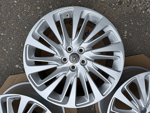 18" оригинальные диски Opel 5x105 + датчики (5 фото из 10)