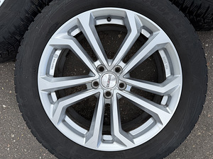 19" Dezent veljed 5x108 + 235/55/19 m+s Good Year (2 foto / 7)