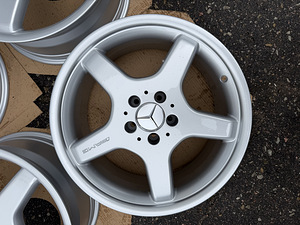 18" оригинальные диски Mercedes-Benz AMG разной ширины 5x112 (3 фото из 10)