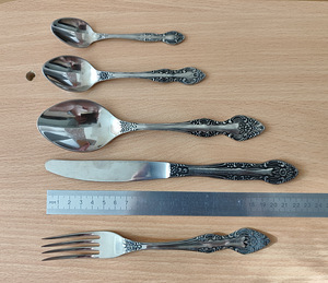 Söögiriistade komplekt (4 foto / 5)