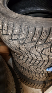 Hankook winter i*pike rs2 225/45/17 (4 foto / 6)
