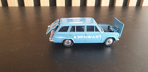 Lada 2102 aeroflot 1/43 (3 foto / 3)