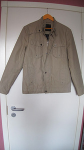 Куртка мужская Reserved, S