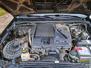 Toyota hilux (5 foto / 6)