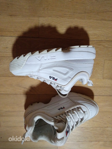 Fila tossud.