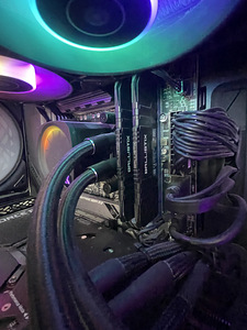 11th Gen Intel Core i7-11700KF, MSI MAG Z590 TORPEDO, CRUCIA (4 foto / 6)