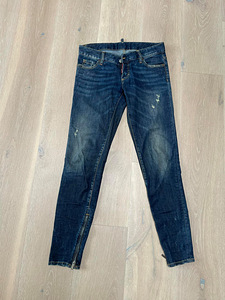 Джинсы Dsquared2 (1 фото из 5)