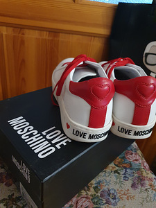Love Moschino 40 (2 foto / 3)