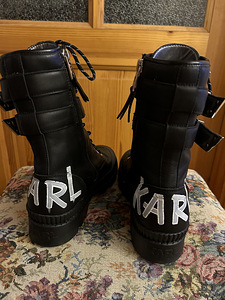 Karl Lagerfeld 40 (2 foto / 3)