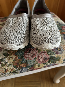 Skechers 39 (2 foto / 3)