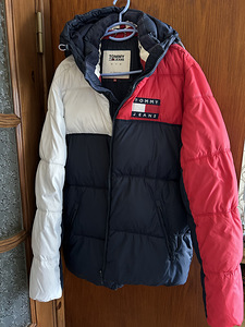 Tommy Hilfiger XL (1 foto / 3)