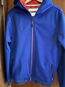 Tommy Hilfiger L (1 фото из 3)