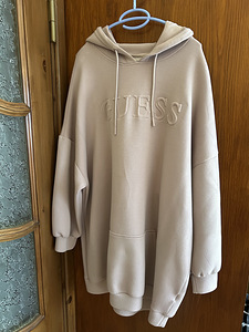 Guess XL (1 фото из 3)