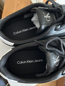Calvin Klein 45 (3 фото из 3)
