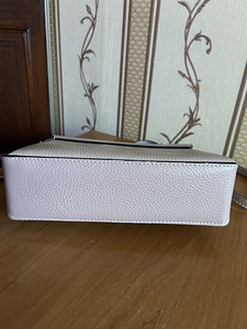 Сумка кожаная (3 фото из 3)