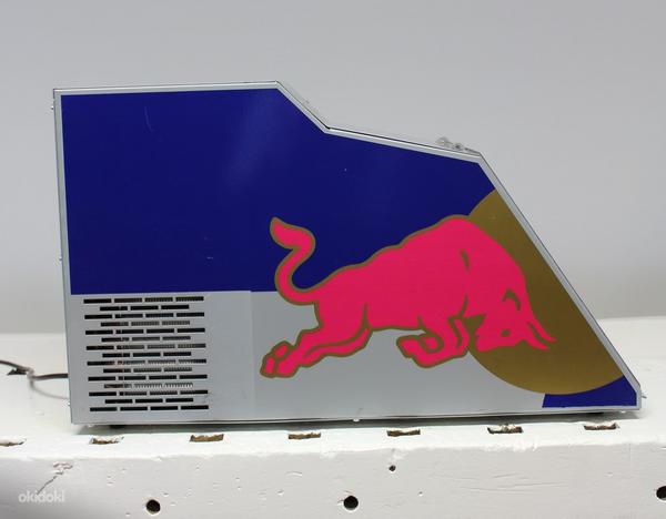 Холодильник Red Bull (фото #1)