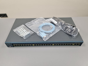 Cisco WS-C2950T-24 (7 foto / 8)