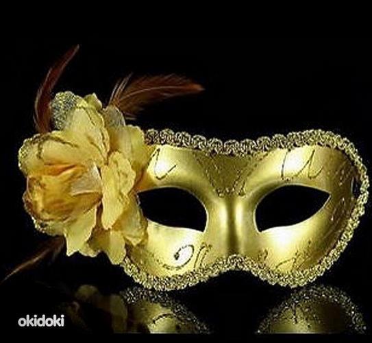 Uus kuldne mask Venetian Carnival (foto #1)