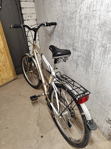 Велосипед Schwinn Sierra 26" (5 фото из 5)