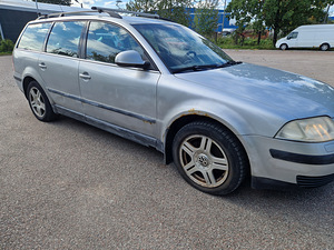 Volkswagen Passat 1.9 96kW (3 foto / 8)