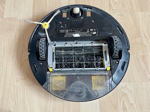 IRobot Roomba 770 (2 фото из 3)