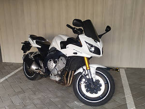 Yamaha FZ1 Fazer 2006a (1 foto / 3)