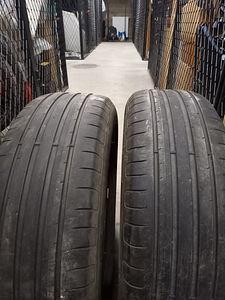GoodYear 205/60 R16 (2 foto / 3)