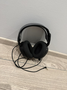 Steelseries Arctis 7 (2 foto / 3)