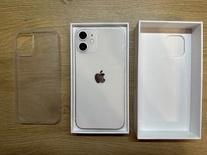 iPhone 12 mini, белый, 64 ГБ (3 фото из 5)
