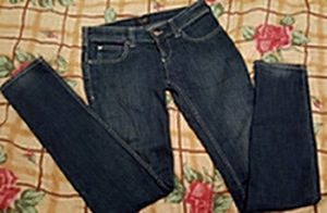 Armani Jeans slim teksad, suurus 26 (1 foto / 3)
